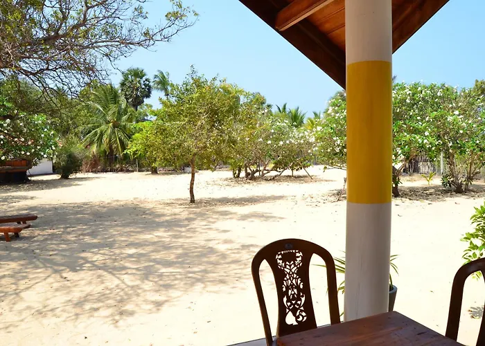 Nirukthie Beach Resort & Restaurant